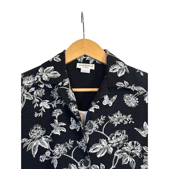Sarah B Studio Women Floral Button Front Blouse w/ Tank Top Size M Petites Black - Picture 4 of 8